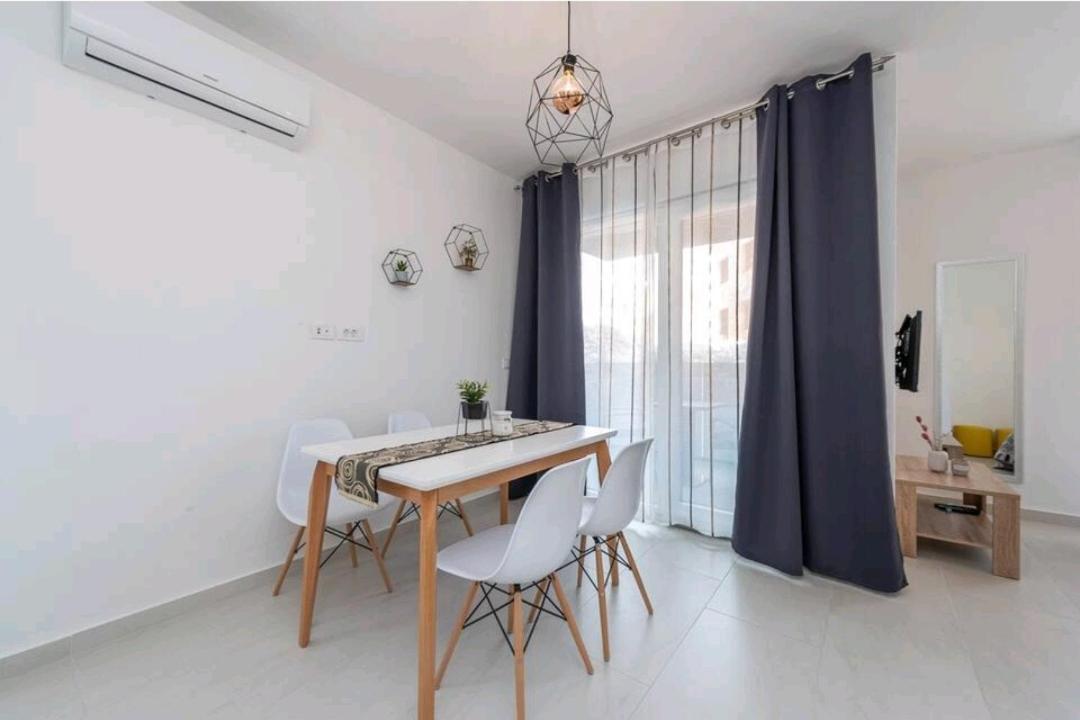 נובליה Apartments House Novel מראה חיצוני תמונה